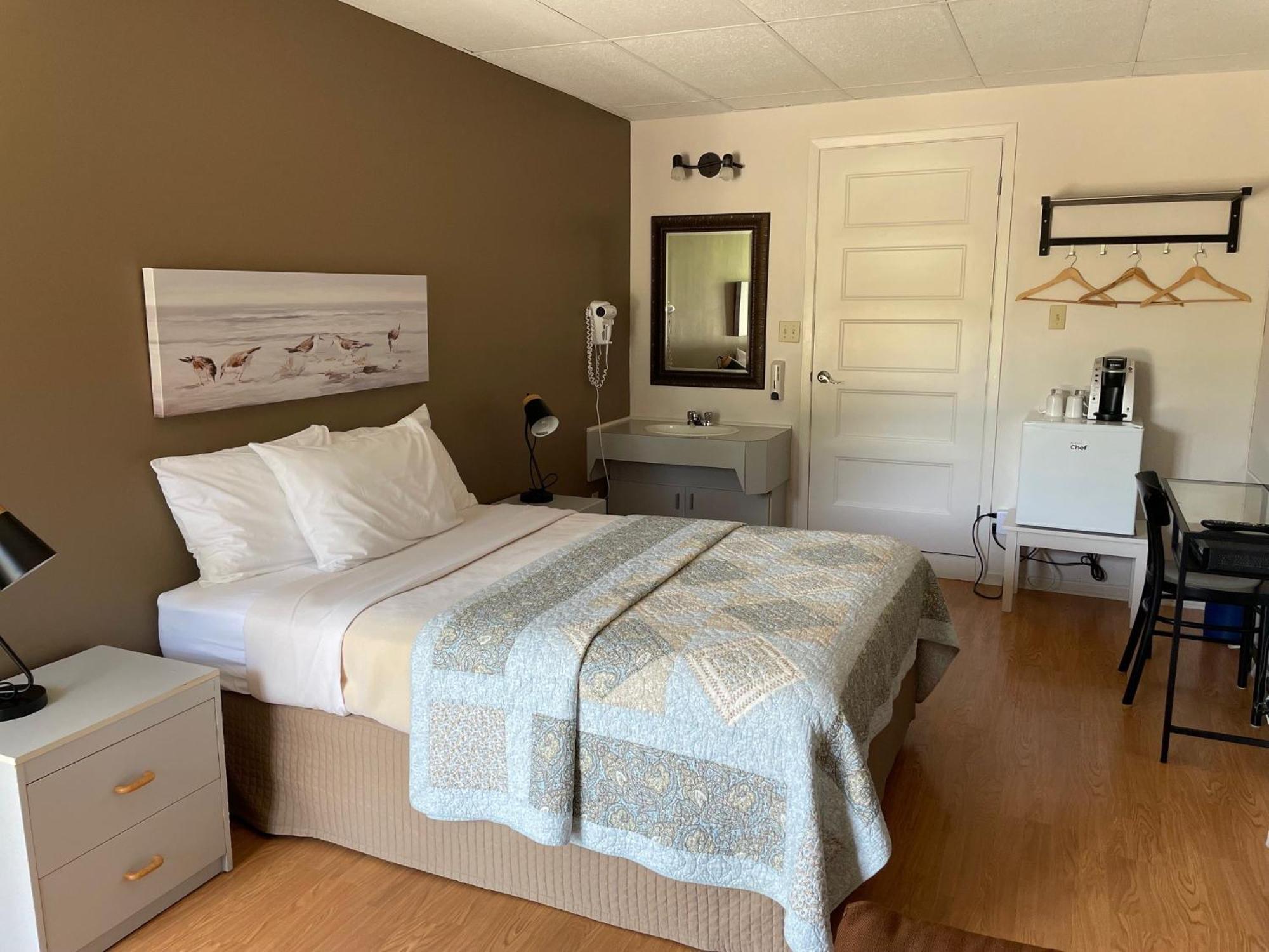 Hotel Le Pionnier Tadoussac Dış mekan fotoğraf